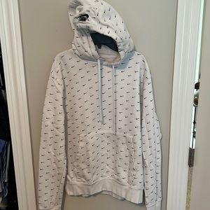 Nike boys sweatshirt